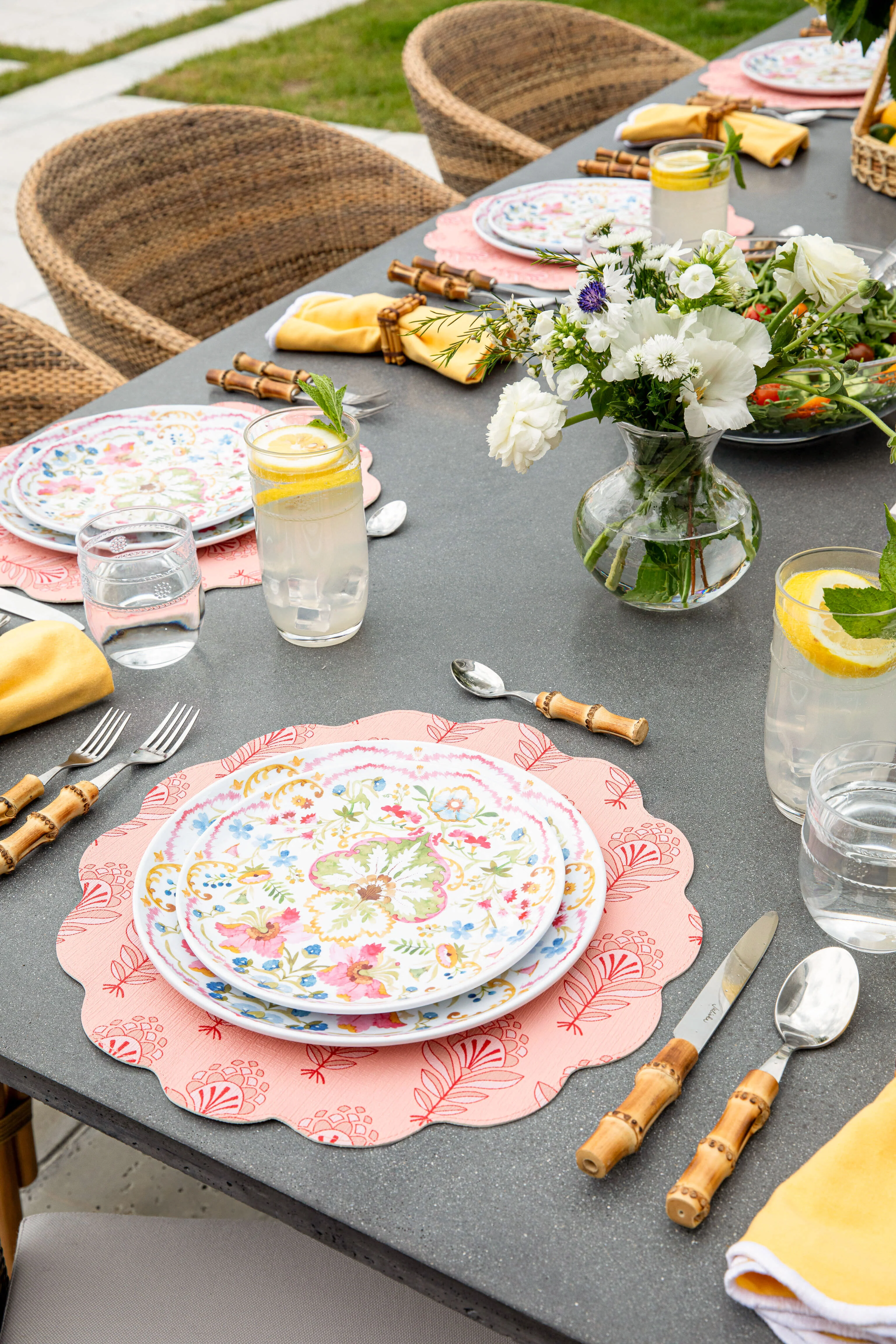 Isabella Acrylic Large Glass Set Of 8 - Image 3